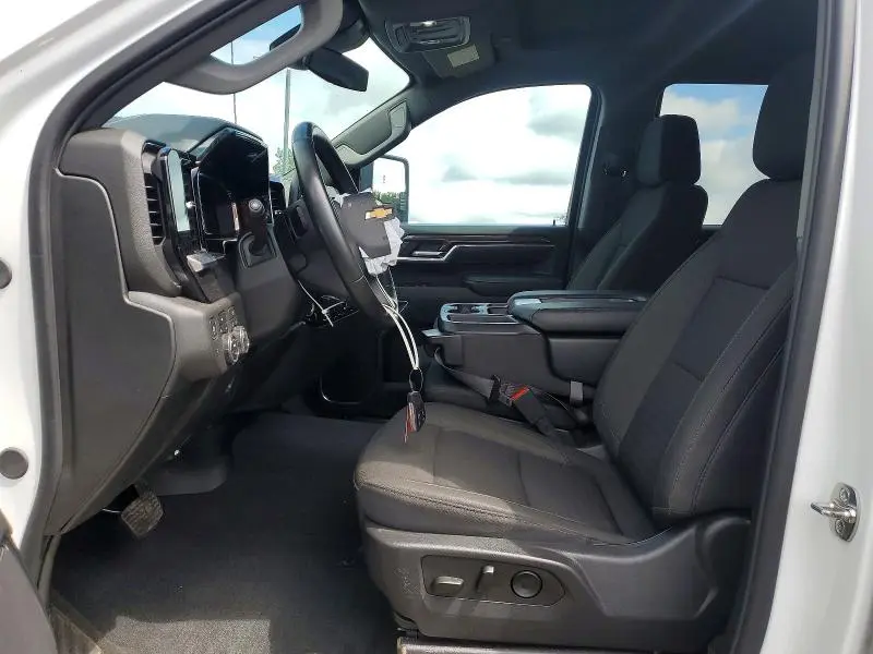 2025 CHEVROLET SILVERADO K2500 HEAVY DUTY LT  