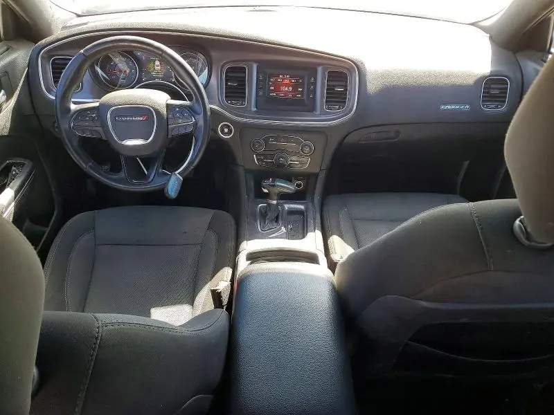 2016 DODGE CHARGER SE  