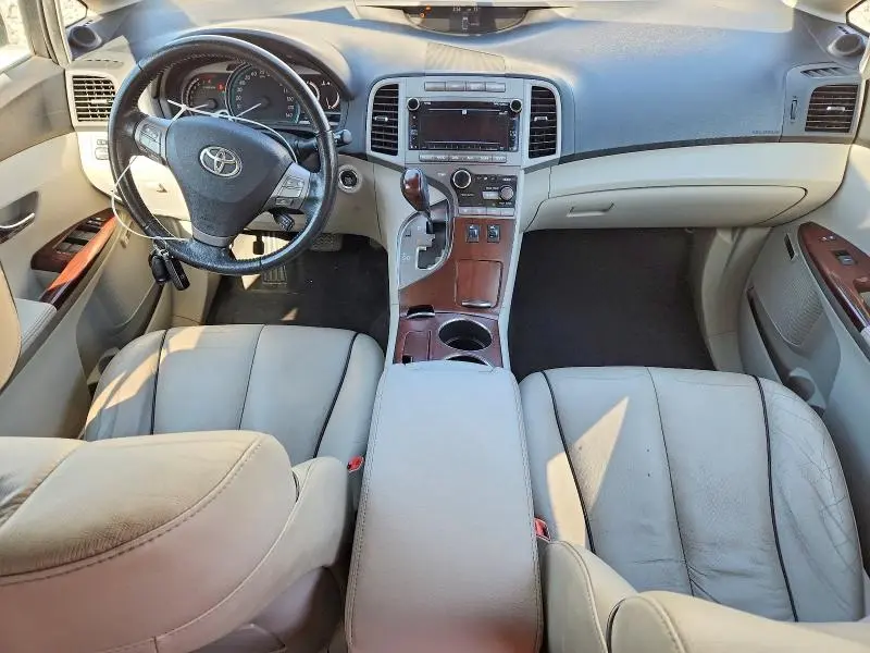 2011 TOYOTA VENZA AWD V6  