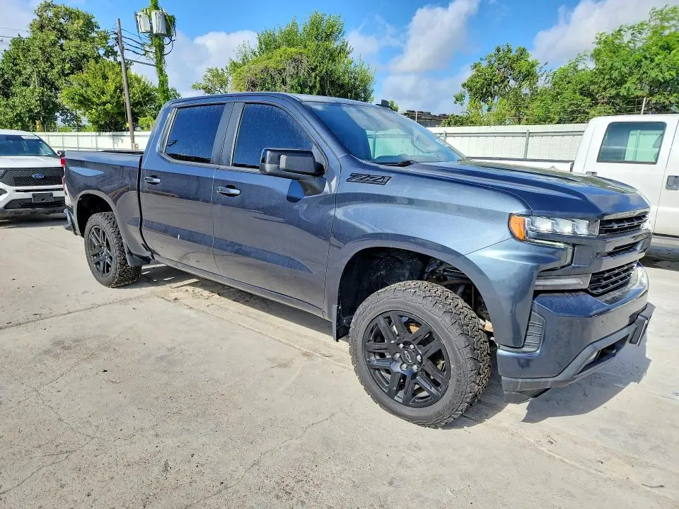 2021 CHEVROLET SILVERADO K1500 RST  