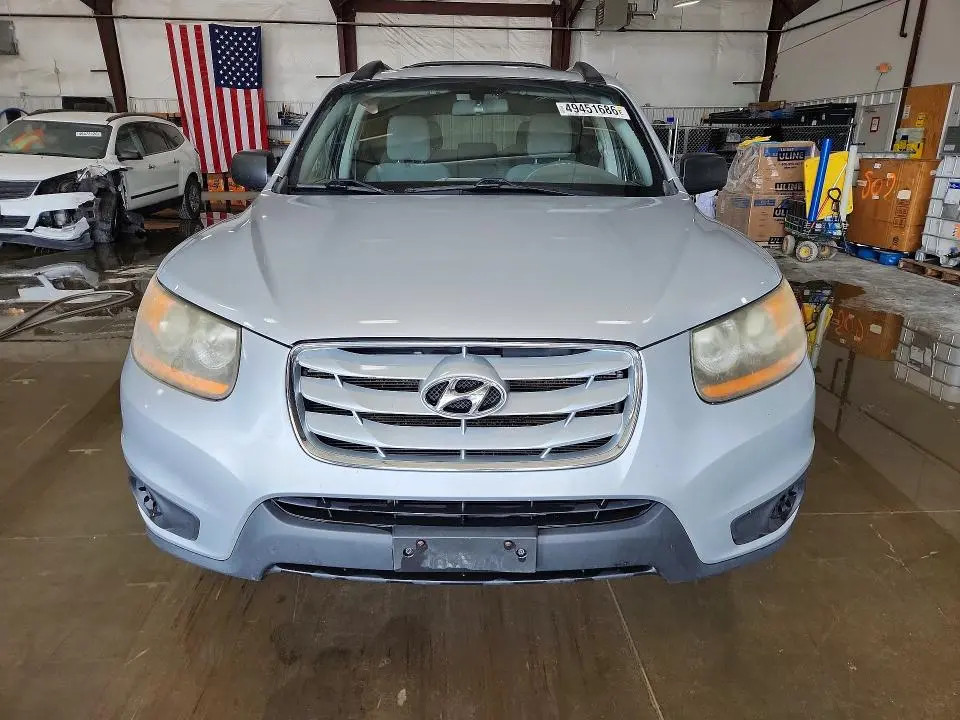 2010 HYUNDAI SANTA FE GLS  