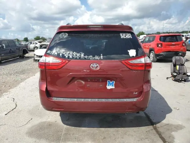 2017 TOYOTA SIENNA LE  
