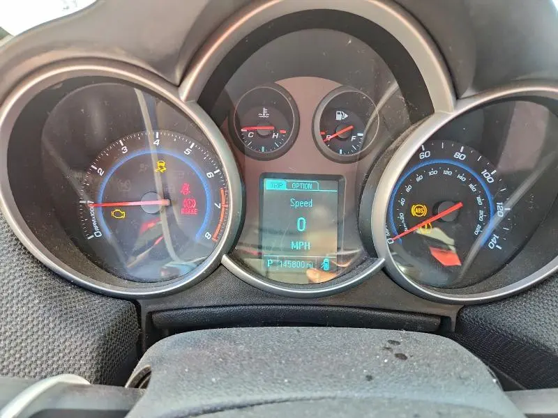 2015 CHEVROLET CRUZE LT  