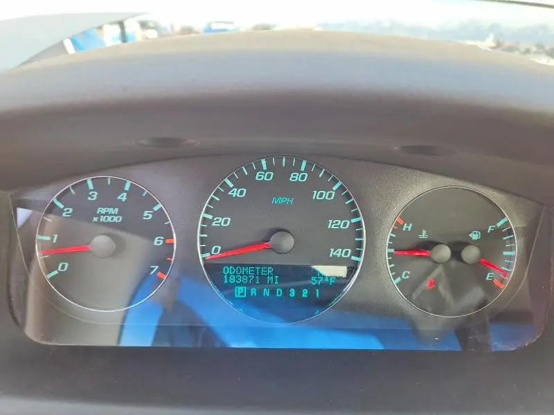 2010 CHEVROLET IMPALA LT  