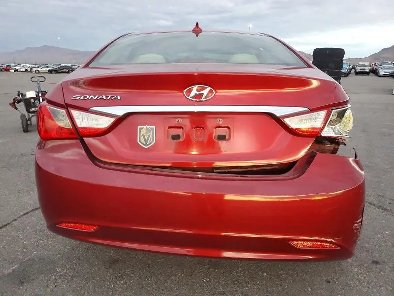 2012 HYUNDAI SONATA GLS  