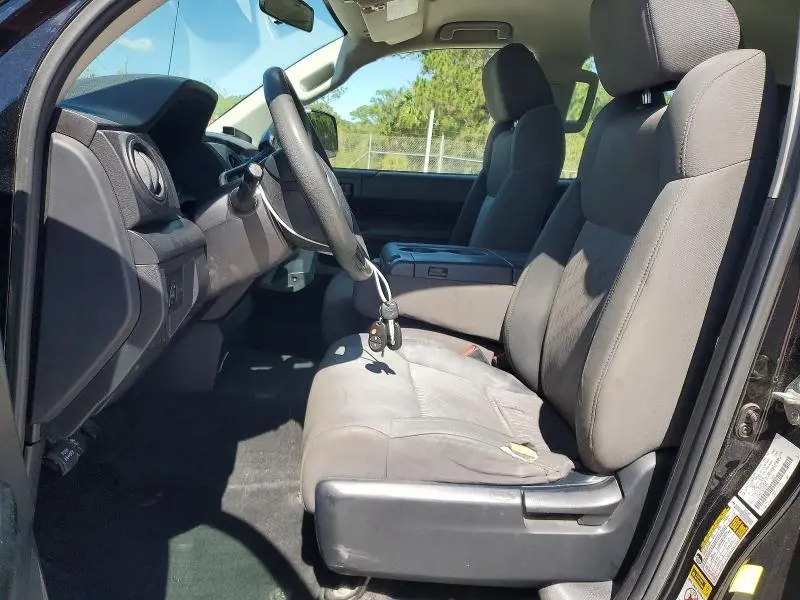 2017 TOYOTA TUNDRA SR  