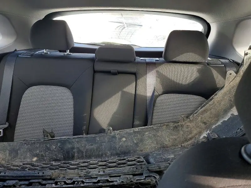 2019 HYUNDAI KONA SE  