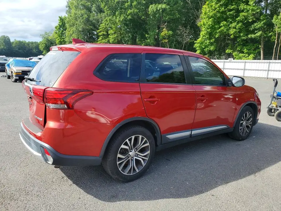 2018 MITSUBISHI OUTLANDER ES  