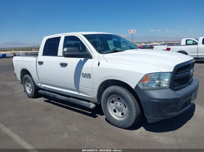 2018 RAM 1500 TRADESMAN  4X2 5'7 BOX