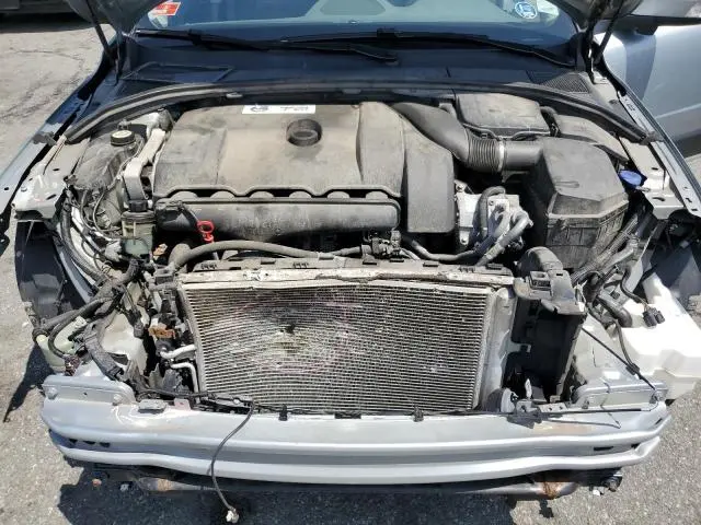 2013 VOLVO XC70 T6  