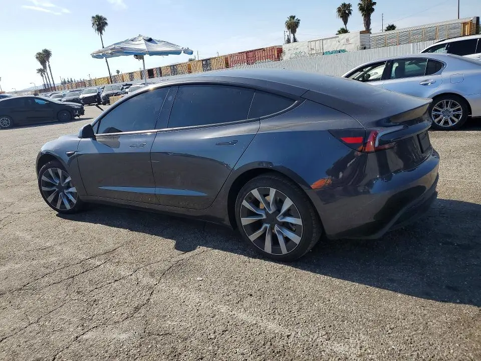 2025 TESLA MODEL 3   