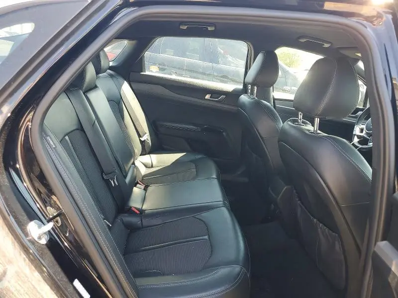 2022 KIA K5 GT LINE  