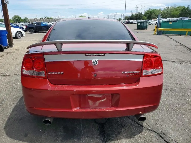 2010 DODGE CHARGER R  