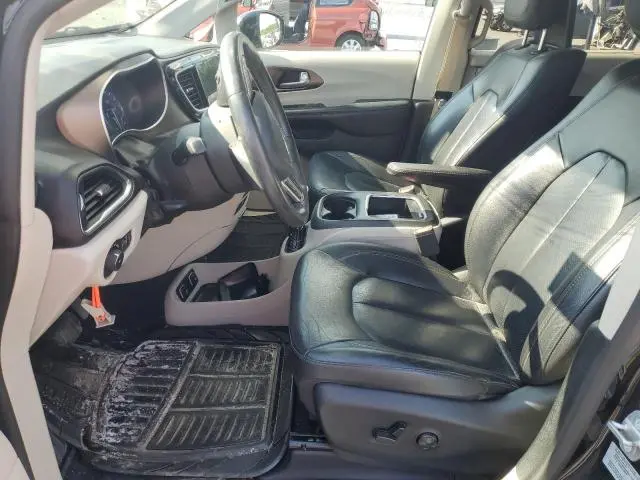 2017 CHRYSLER PACIFICA TOURING L PLUS  