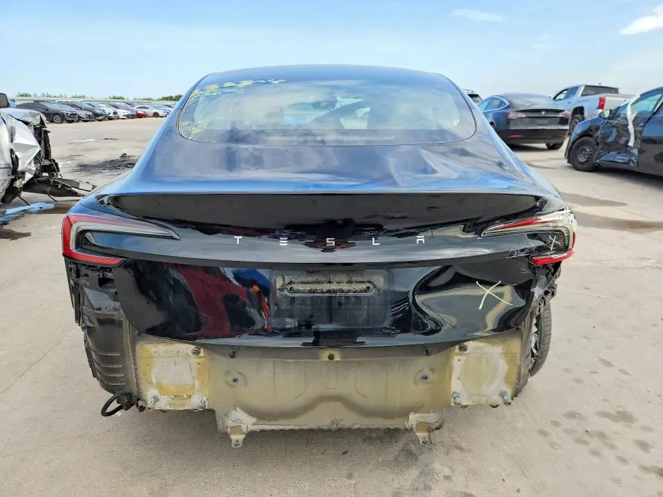 2024 TESLA MODEL 3   