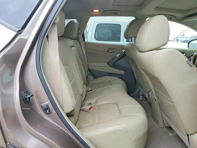 2014 NISSAN MURANO S  