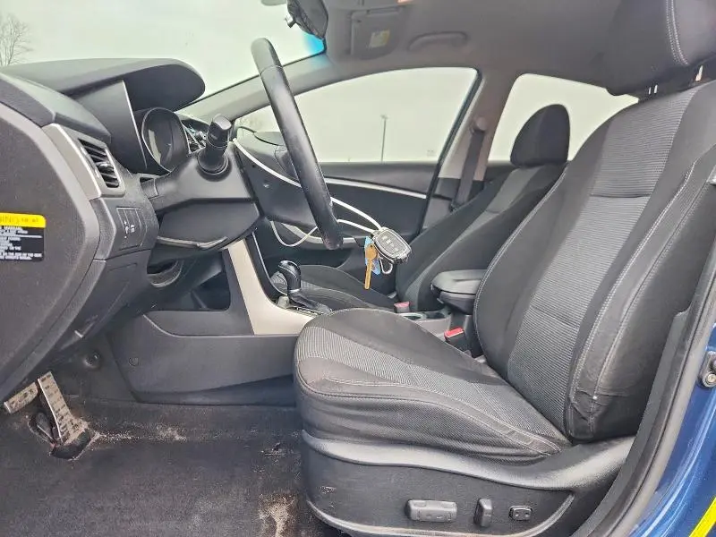 2016 HYUNDAI ELANTRA GT   