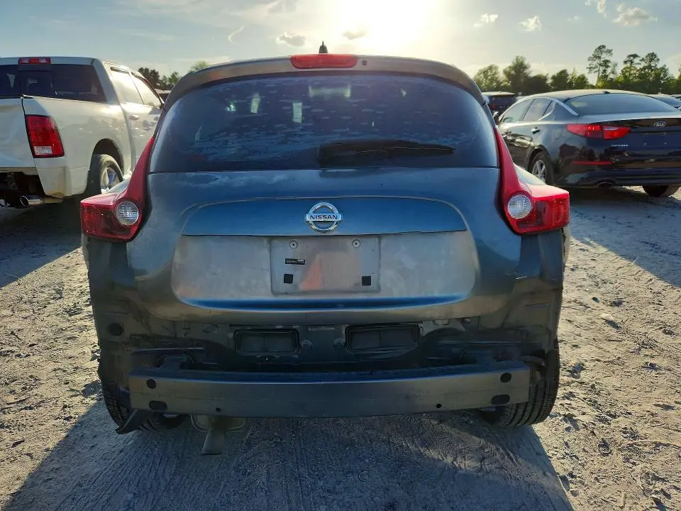 2012 NISSAN JUKE S  