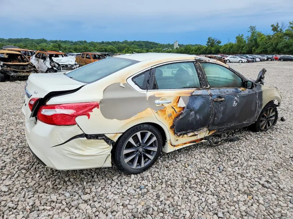 2016 NISSAN ALTIMA 2.5 SV  