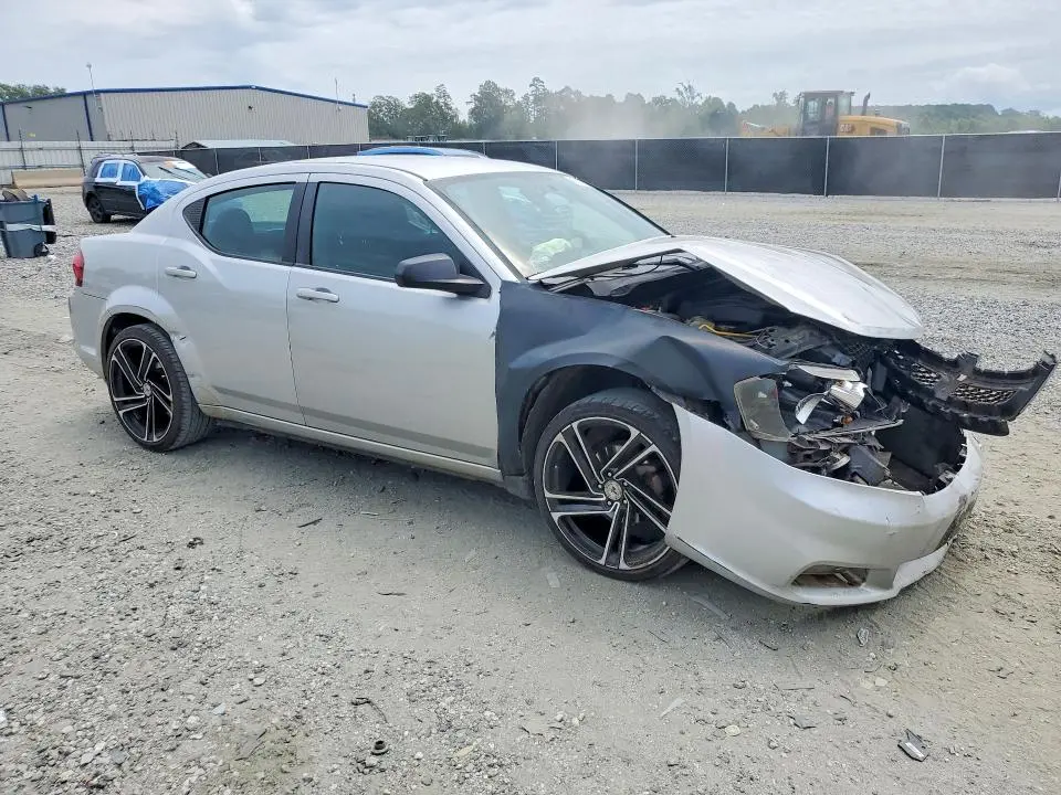 2012 DODGE AVENGER SE  