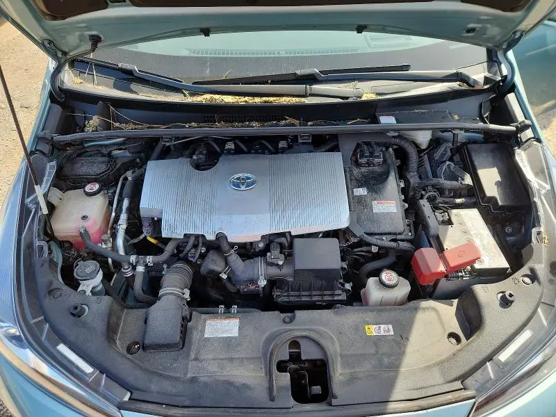 2020 TOYOTA PRIUS XLE AWD-E  
