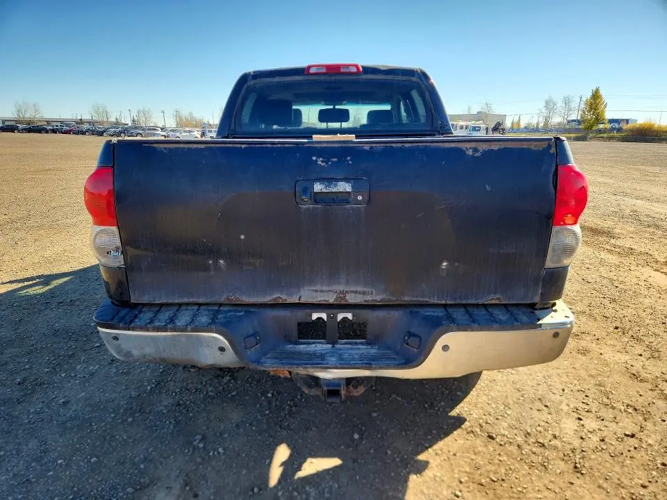 2010 TOYOTA TUNDRA CREWMAX LIMITED  
