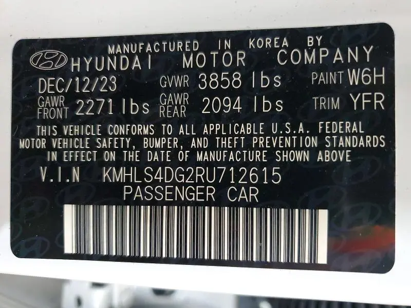 2024 HYUNDAI ELANTRA SEL  