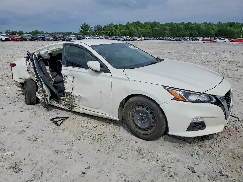 2019 NISSAN ALTIMA S  