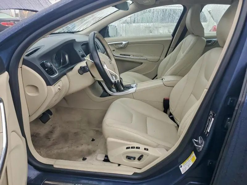 2015 VOLVO S60 PREMIER  