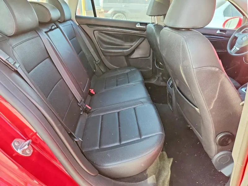2013 VOLKSWAGEN JETTA TDI  