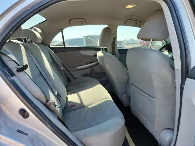 2011 TOYOTA COROLLA LE  