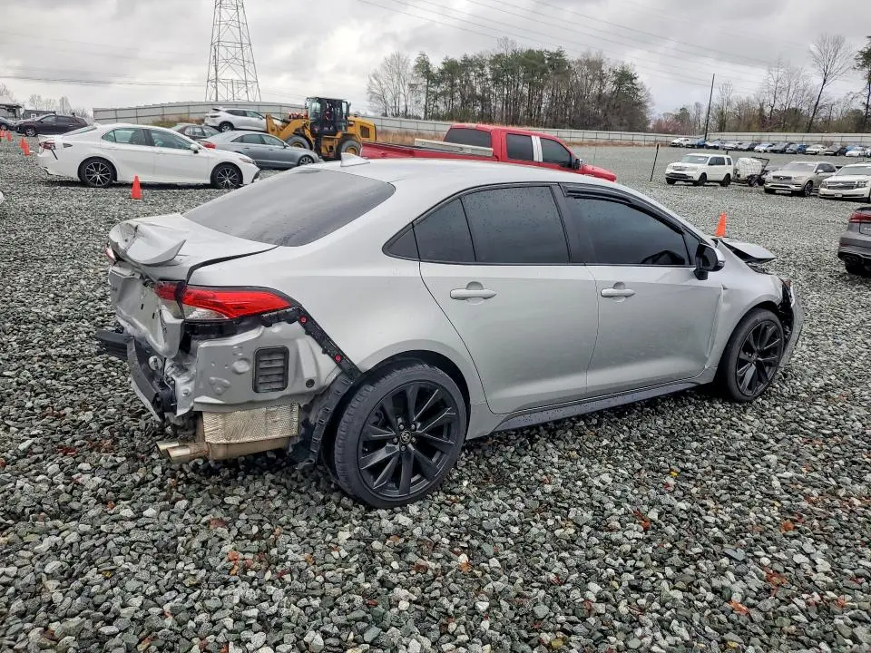 2024 TOYOTA COROLLA SE  