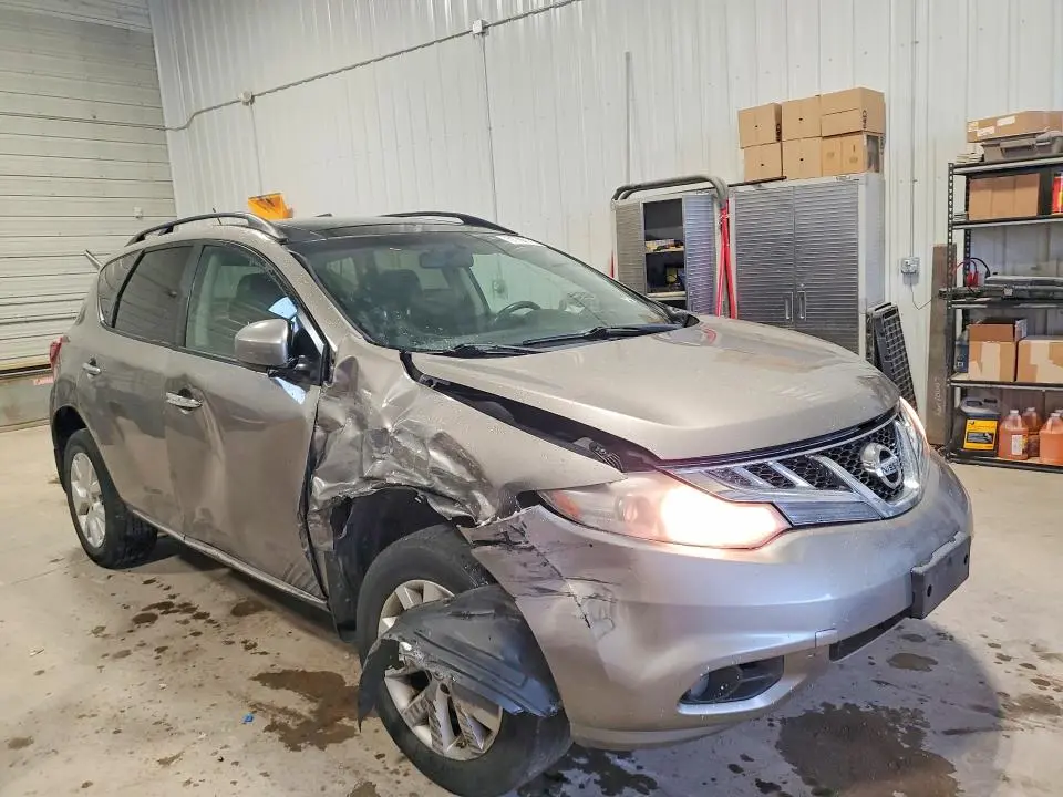 2011 NISSAN MURANO S  