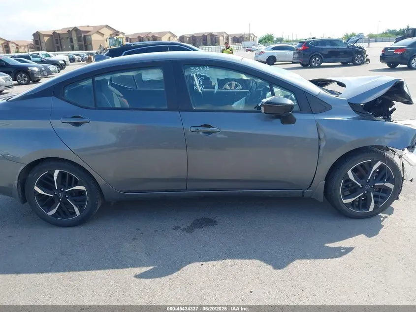 2024 NISSAN VERSA 1.6 SR