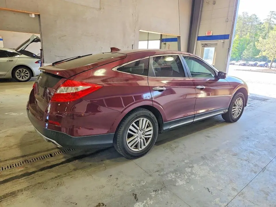 2015 HONDA CROSSTOUR EX  