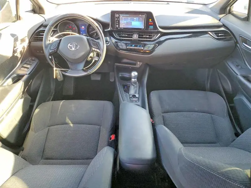 2018 TOYOTA C-HR XLE PREMIUM  