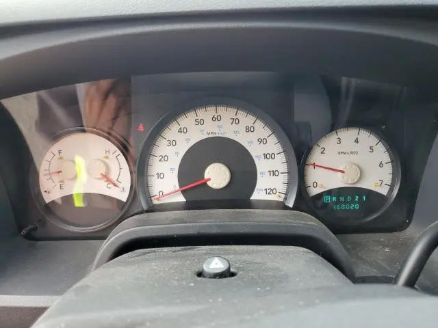 2011 DODGE DAKOTA SLT  