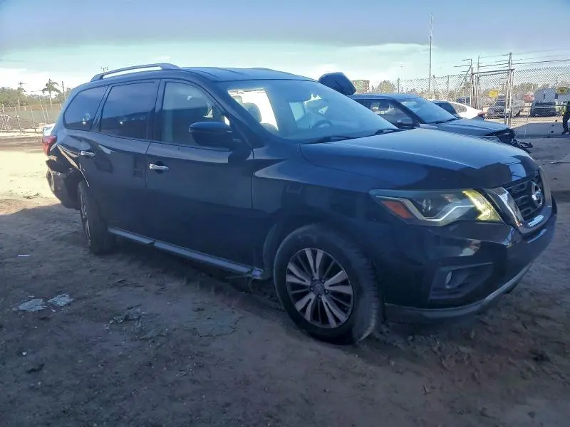 2018 NISSAN PATHFINDER S  