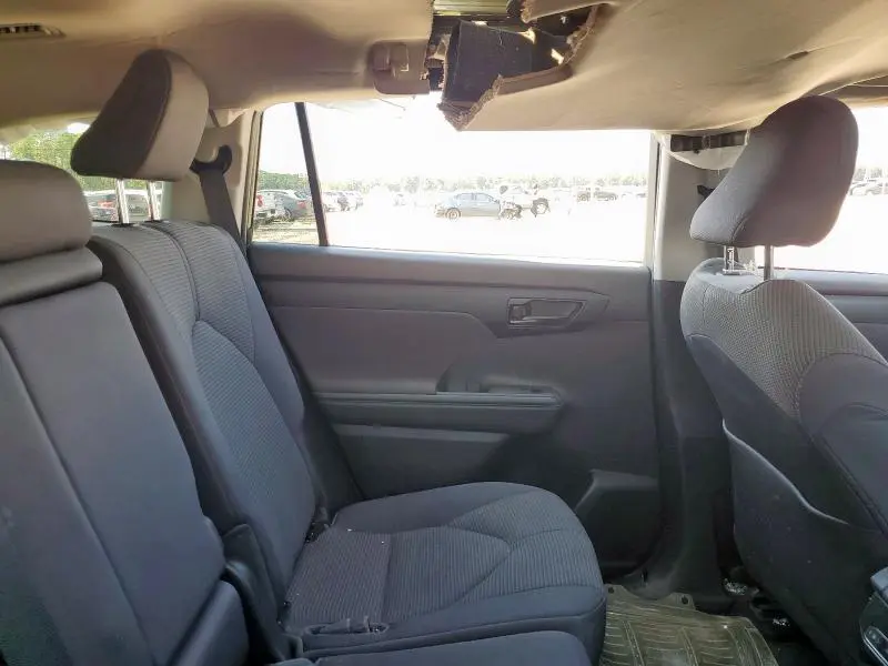 2023 TOYOTA HIGHLANDER HYBRID LE  