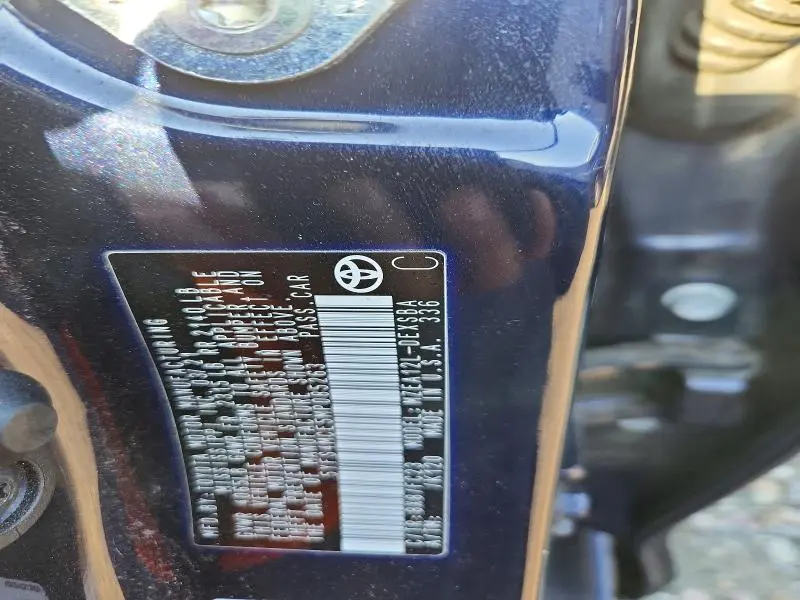 2021 TOYOTA COROLLA SE  