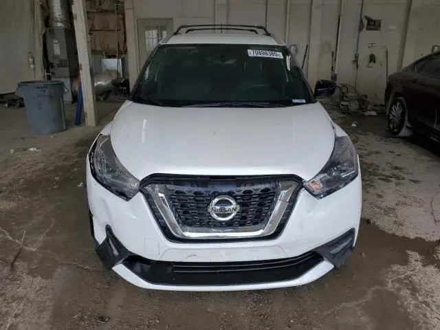 2018 NISSAN KICKS S  