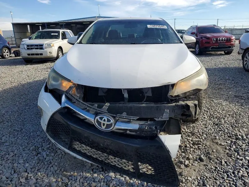 2015 TOYOTA CAMRY LE  