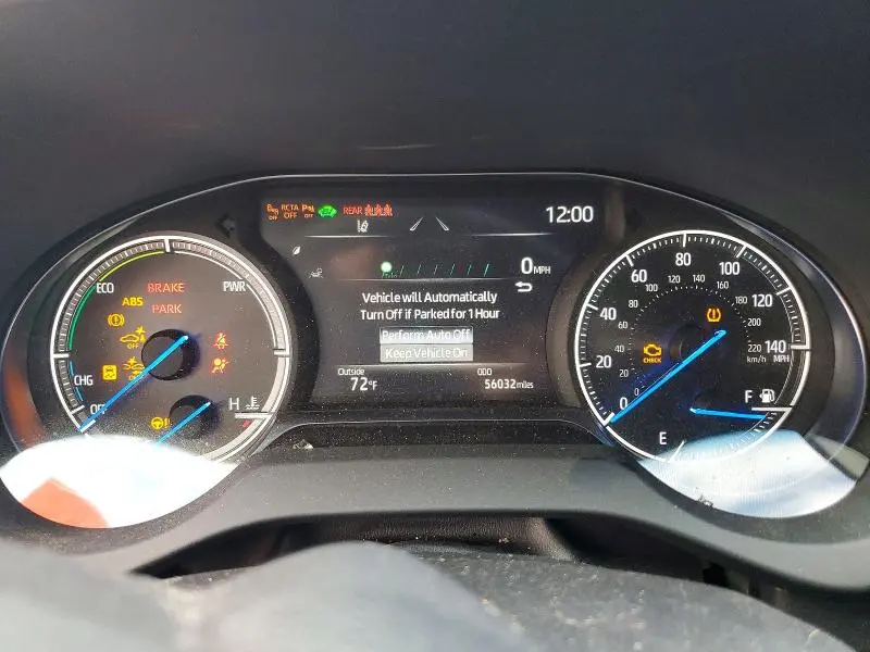 2022 TOYOTA VENZA XLE  