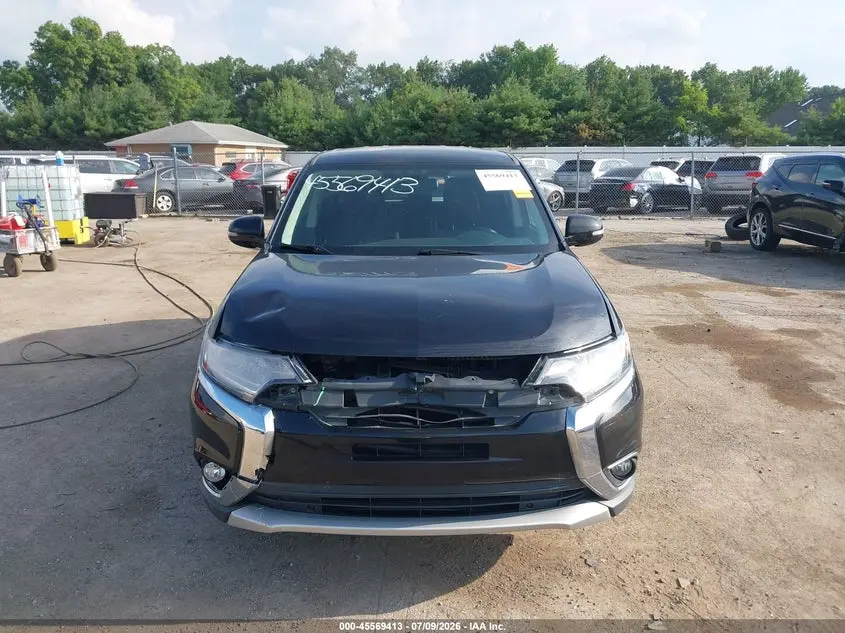 2017 MITSUBISHI OUTLANDER SE