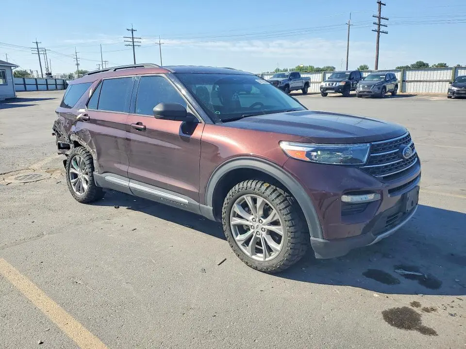 2020 FORD EXPLORER XLT  