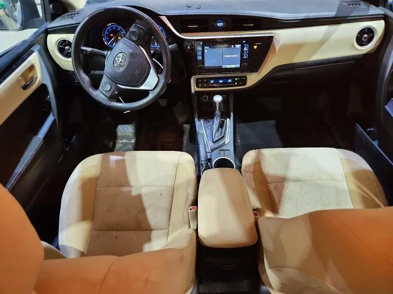 2017 TOYOTA COROLLA LE  