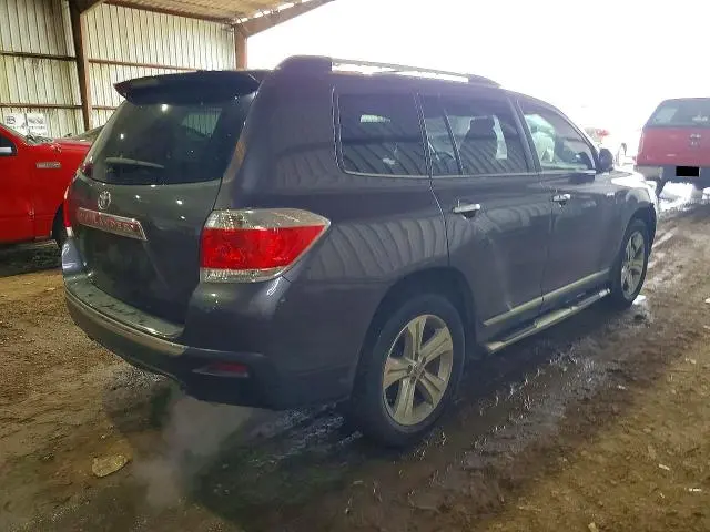 2013 TOYOTA HIGHLANDER LIMITED  