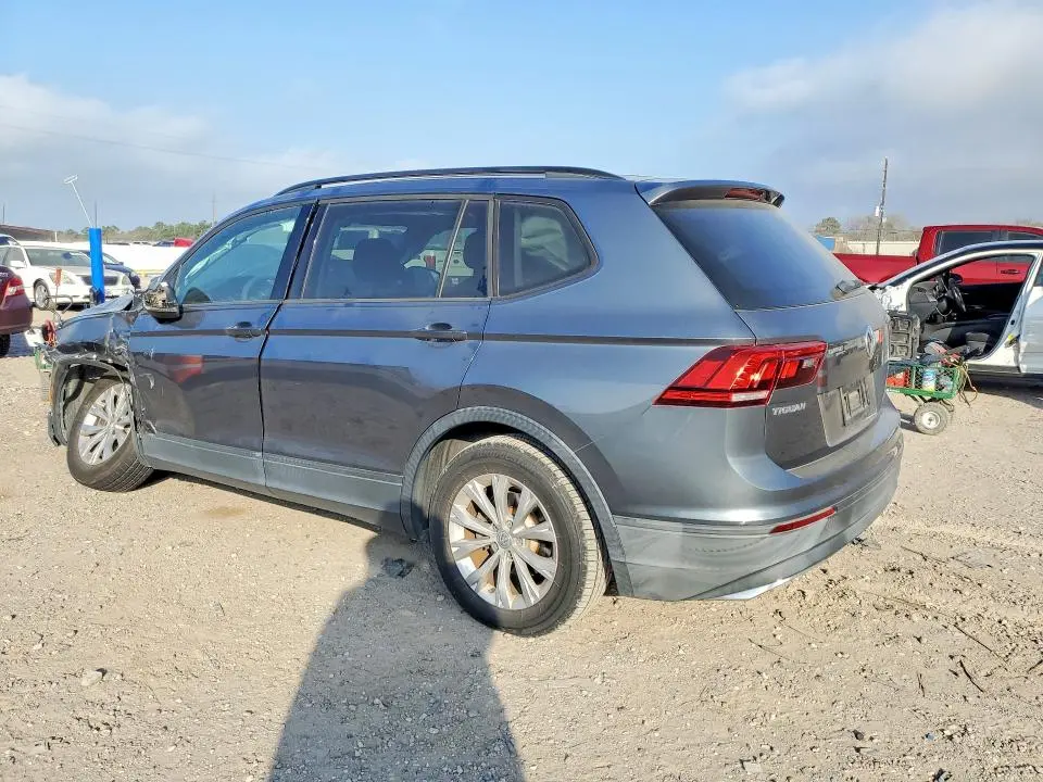 2018 VOLKSWAGEN TIGUAN S  