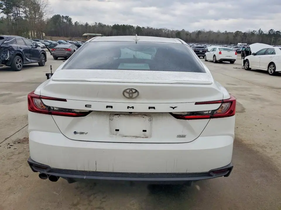 2025 TOYOTA CAMRY XSE  