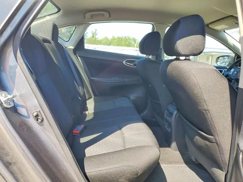 2016 NISSAN SENTRA SR  